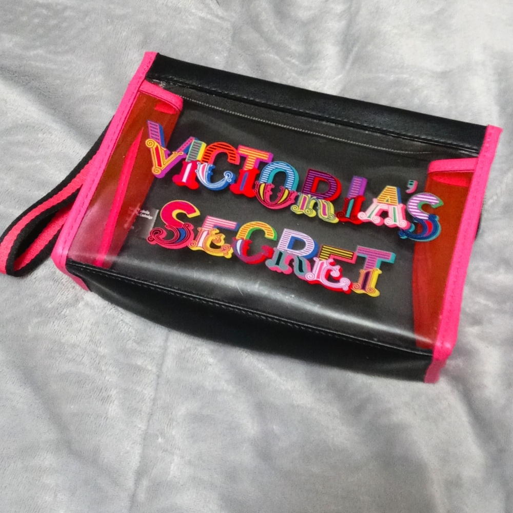 Victoria's Secret 2019 Cosmetics Bag NWOT